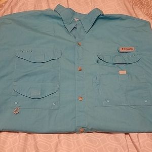 Men's  XL Columbia button down shirt